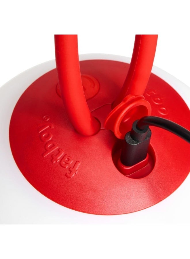 Fatboy فانوس فاتبوي بوليكي ميني المعلق | مصابيح LED قابلة للشحن | محمولة وقابلة للتعتيم | ضوء أبيض دافئ خارجي/داخلي مع حلقة تعليق | شحن USB | إضاءة مزاجية مقاومة للماء IP55 مجموعة من 03 - أحمر - Image 3